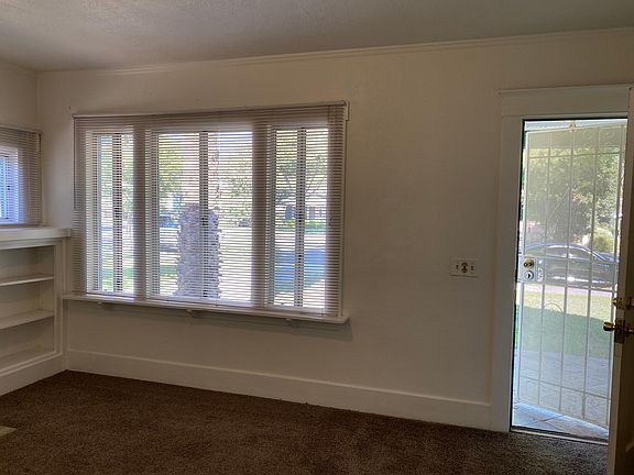 2nd image of 425 N Carmelo Ave