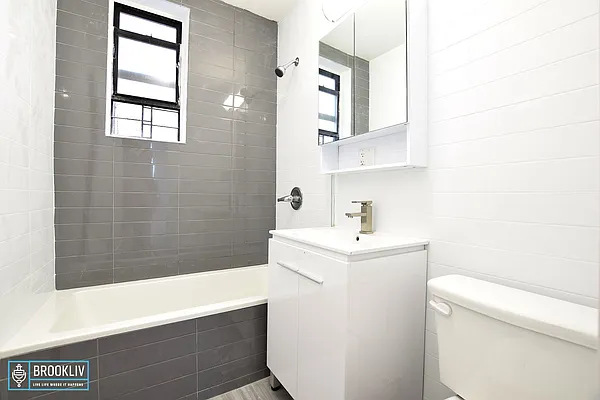 Rented by null | media 9