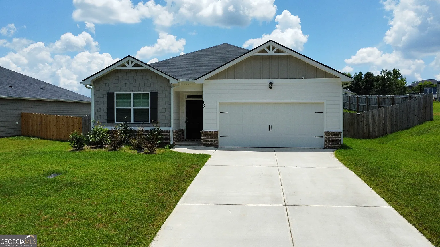 100 Alton Tucker Sr Blvd photo 1