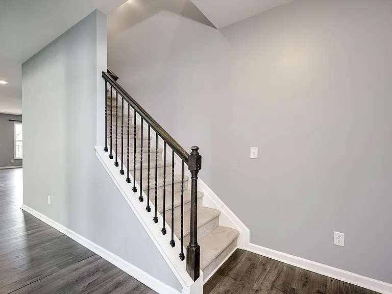6082 High Top Ln — Photo 21