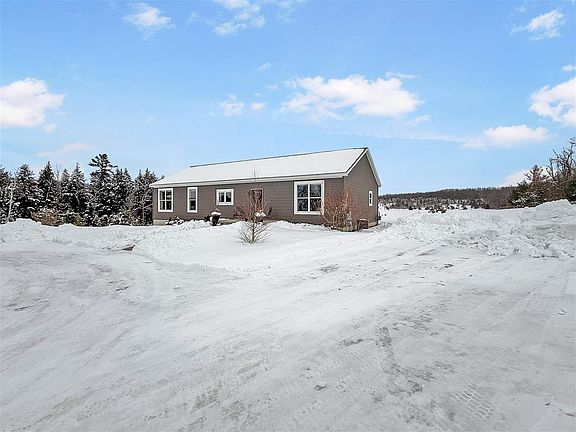 2nd image of 3227 Cemetery Rd