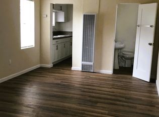 1131 Mahanna Ave, Long Beach, CA 90813