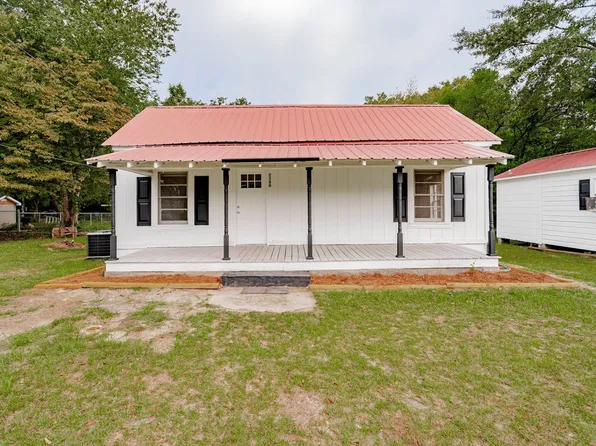 2380 Haile Street Ext, Camden, SC 29020