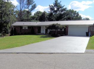 86 Verna Dr, Russell, KY 41169