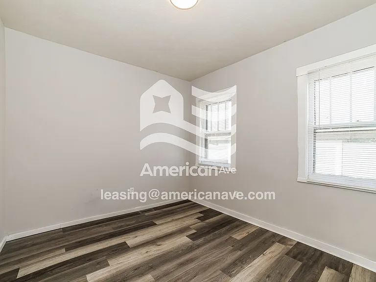 1762105_013_wm_-_bedroom_13428598.jpg