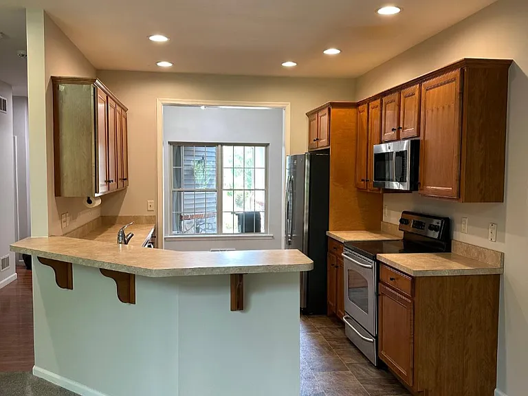 5590 Twilight Dr — Photo 4