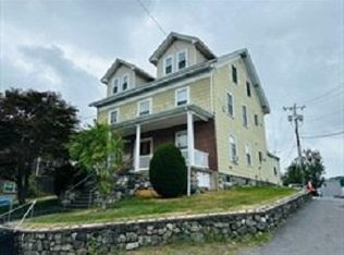 22 Summer Ave APT 4, Waltham, MA 02452