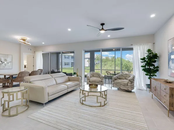 309 Indies Dr W Unit 102, Naples, FL 34114