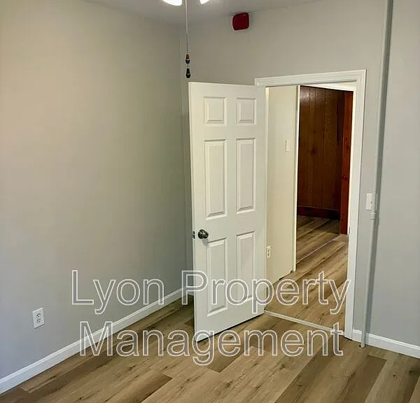 92-94 Anthony Ave #1F — Photo 5