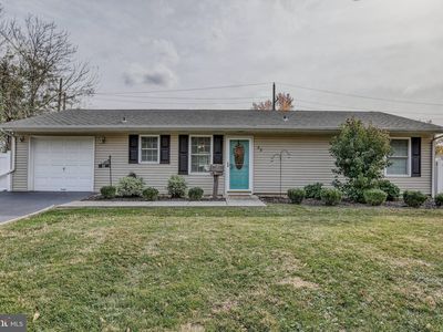 62 Indian Creek Dr, Levittown, PA, 19057