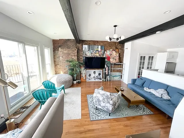 2 Brigham St #3L — Photo 8