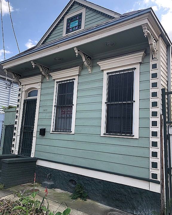 1st image of 1016 Kerlerec St