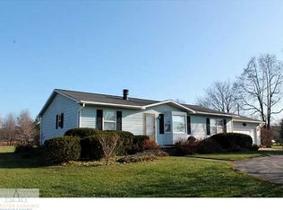 12885 S Delaney Rd, Perry, MI 48872