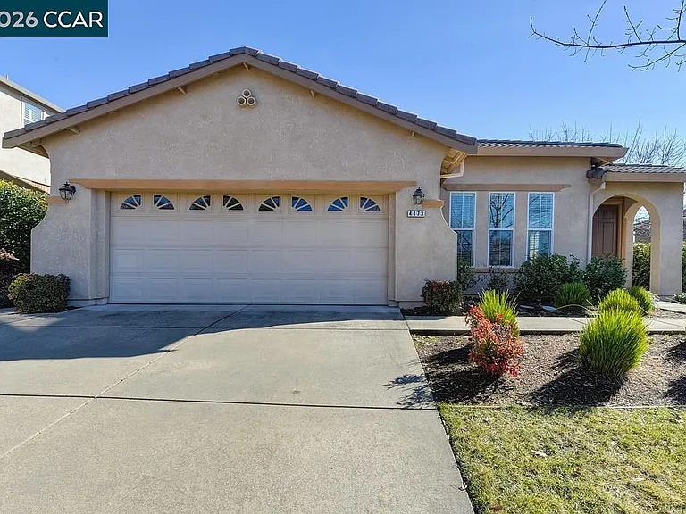 4173 Torrazzo Way — Photo 6