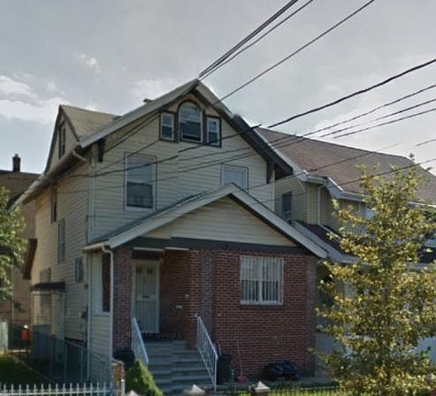 2nd image of 14820 34th Ave