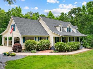 128 Byrom Rd, Senoia, GA 30276
