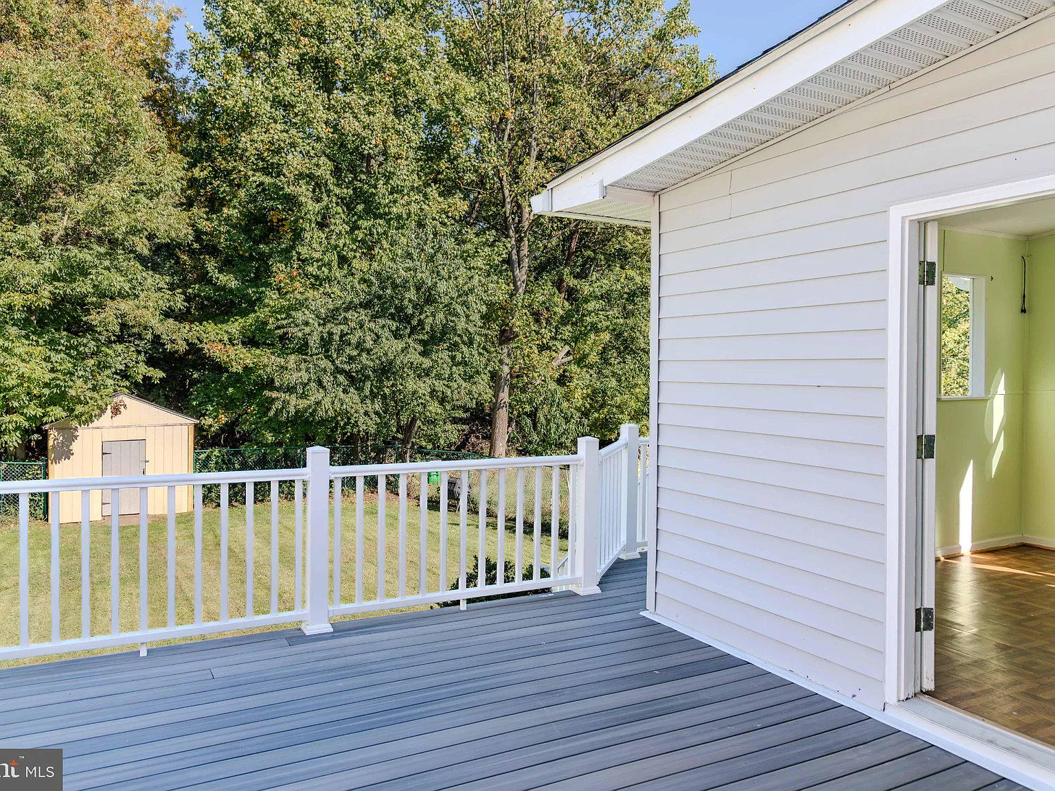 3 bed, 3.5 bath, 1625 sqft, $3,100 — Photo 4