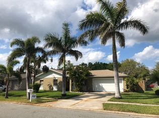 1976 Player Cir N, Melbourne, FL 32935