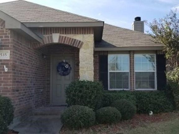 2nd image of 535 Silver Leaf Dr