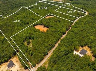 17 Goldmine Rd, Spartanburg, SC 29307