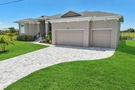 McAlester Cir-S1709-001r