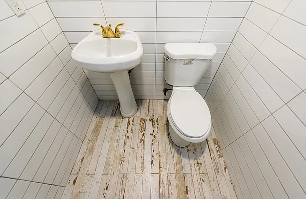 Rented by Nooklyn NYC LLC | media 24