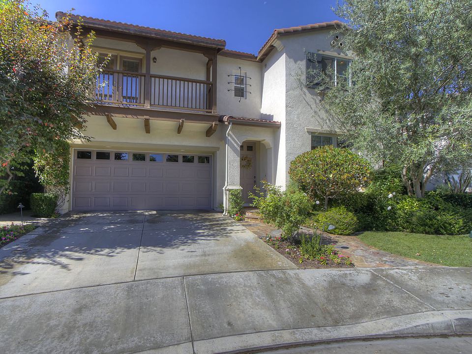 1st image of 6 Gatewood Dr