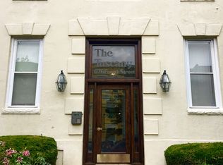 676 4th St NE APT 105, Washington, DC 20002