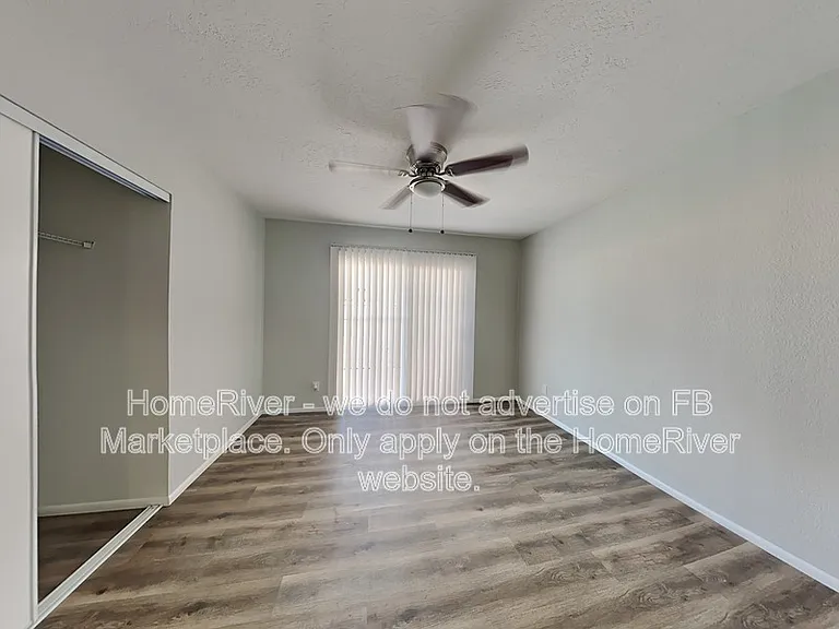3214 W Michelle Dr — Photo 9
