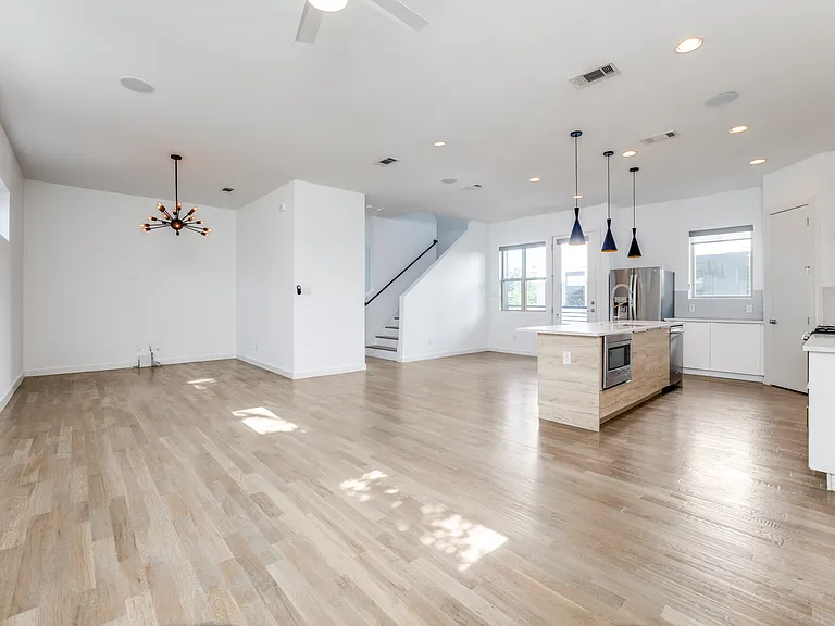 5714 Bryan Pkwy #D — Photo 6