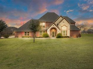 7644 Fall Creek Rd, Terrell, TX 75160