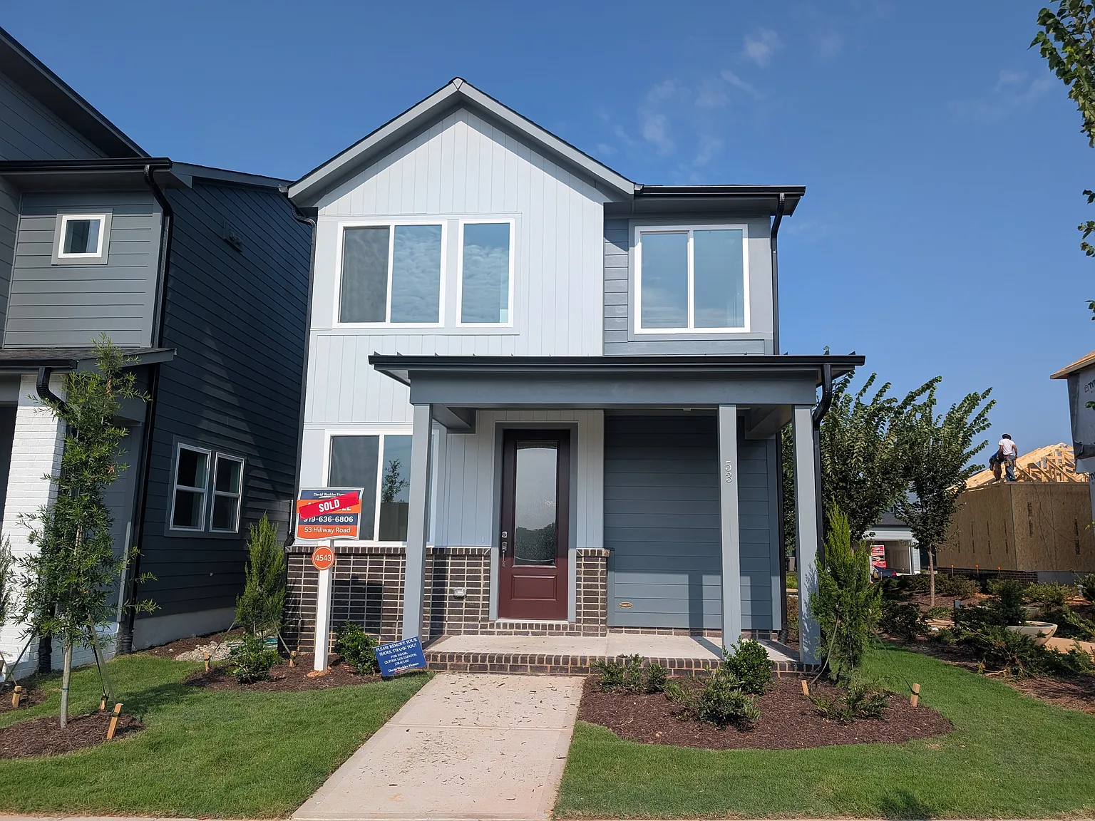 4 bed, 3.5 bath, 2294 sqft, $2,649 — Photo 1