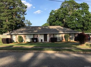 579 Farmington Rd, Montgomery, AL 36109