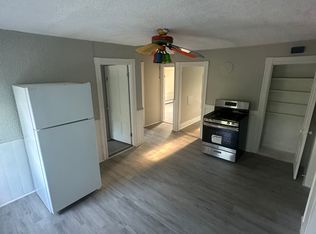 10 Tuxedo Ave APT 2R, Providence, RI 02909