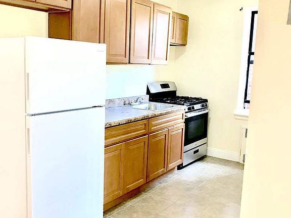 4th image of 3908 Bronx Blvd APT 4A
