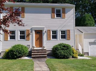 45 Sherwood Ave, North Providence, RI 02911