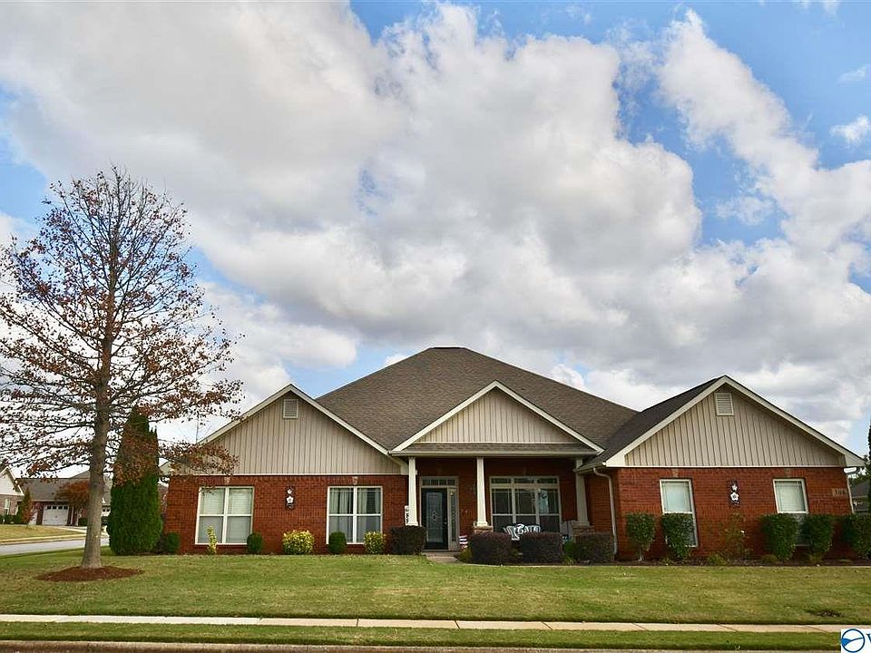 1st image of 308 Summerglen Rd SW