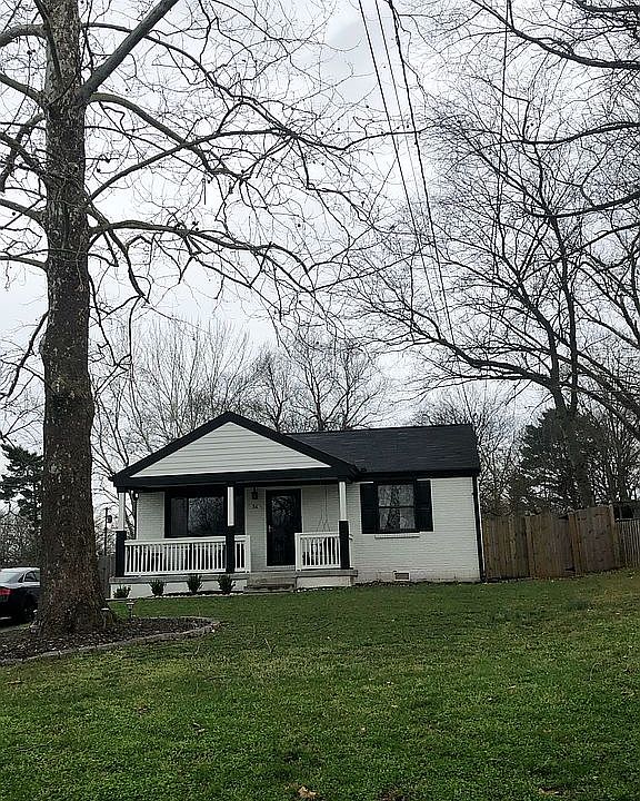 2nd image of 710 Braidwood Dr