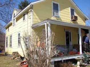 15 S Dix Ave, Newburgh, NY 12550