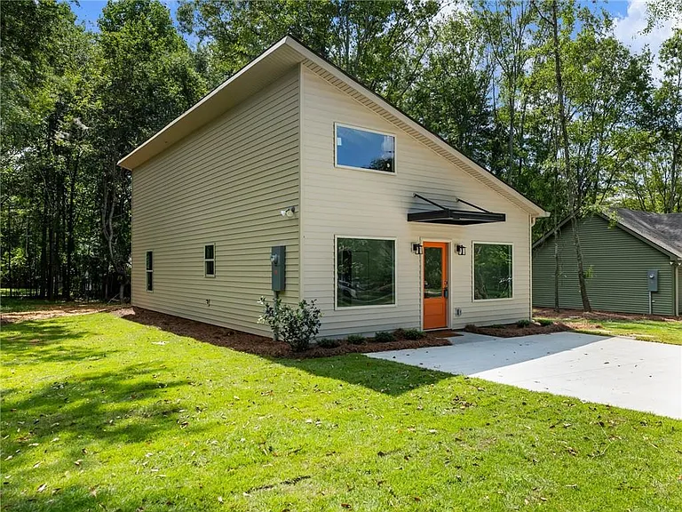 8083 Beachwood Dr — Photo 26