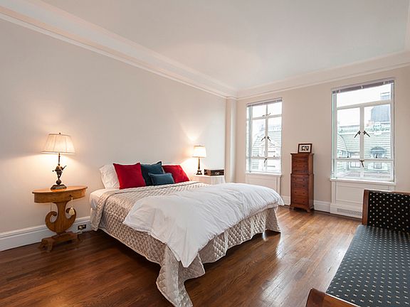5th image of 146 Central Park W APT 13F