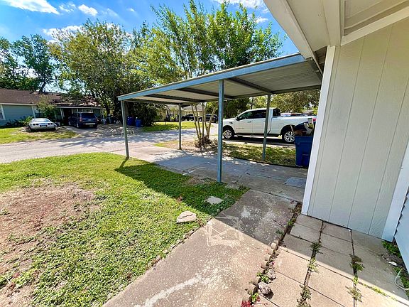 4th image of 805 Longley St