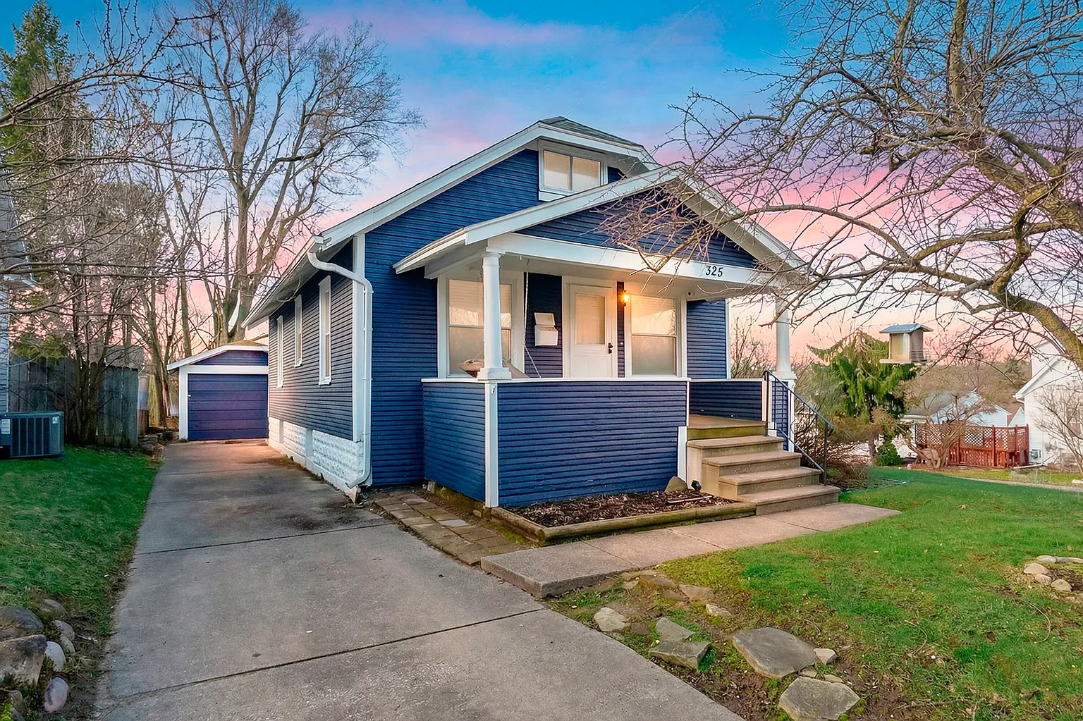 325 Whitcomb St photo 1