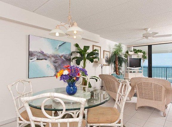 3rd image of 3616 Gulf Blvd #105