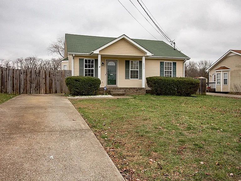 1st image of 253 Cranklen Cir