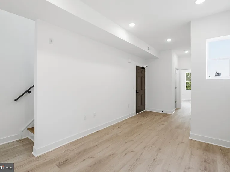 4312 Pennsgrove St #3 — Photo 7