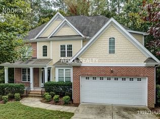 5 Noorin Ct, Durham, NC 27713