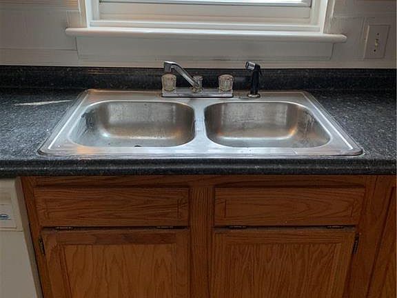 4th image of 1874 Kingston Ave APT 2