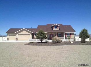 72 Canary Ct, Smith, NV 89430