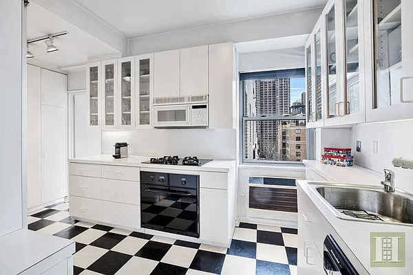 Sold by Halstead Real Estate | media 14